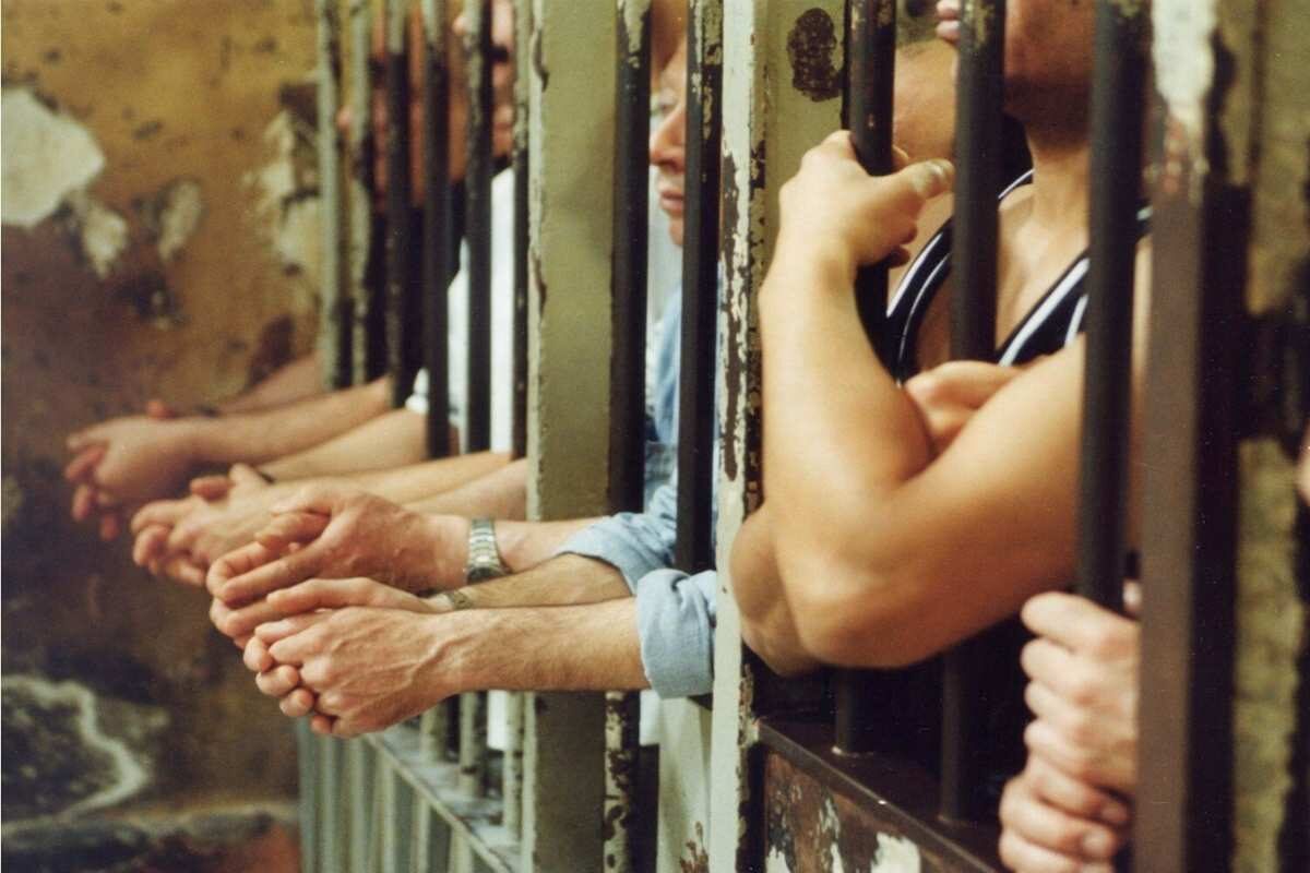 Violenze E Torture? Il Dramma è Un Altro | In Carcere Chiunque Può ...